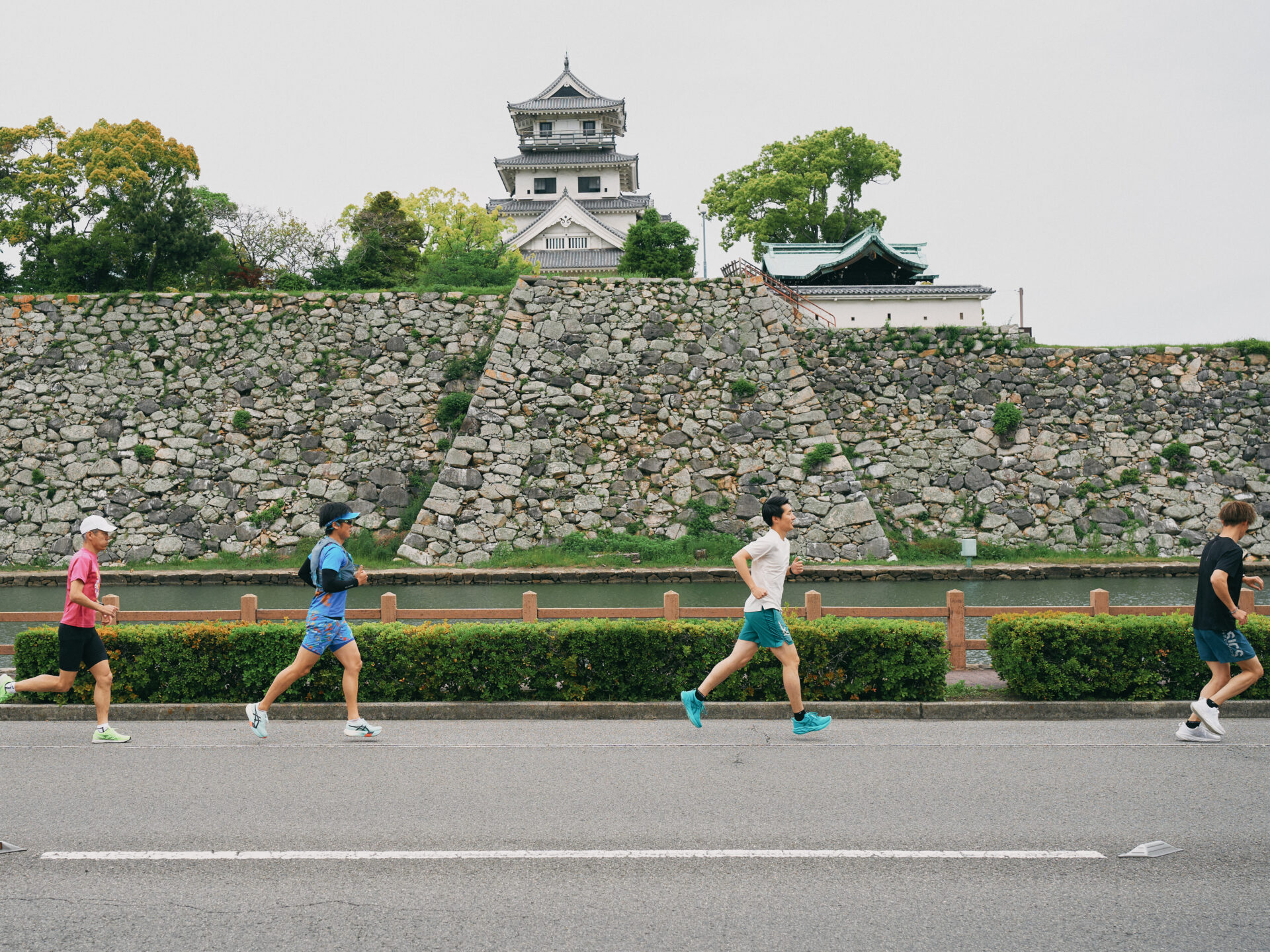 5/9,11「アシさとクラブ・ランニングレッスン」開催レポート！雨でもスタジアムでトレーニング！