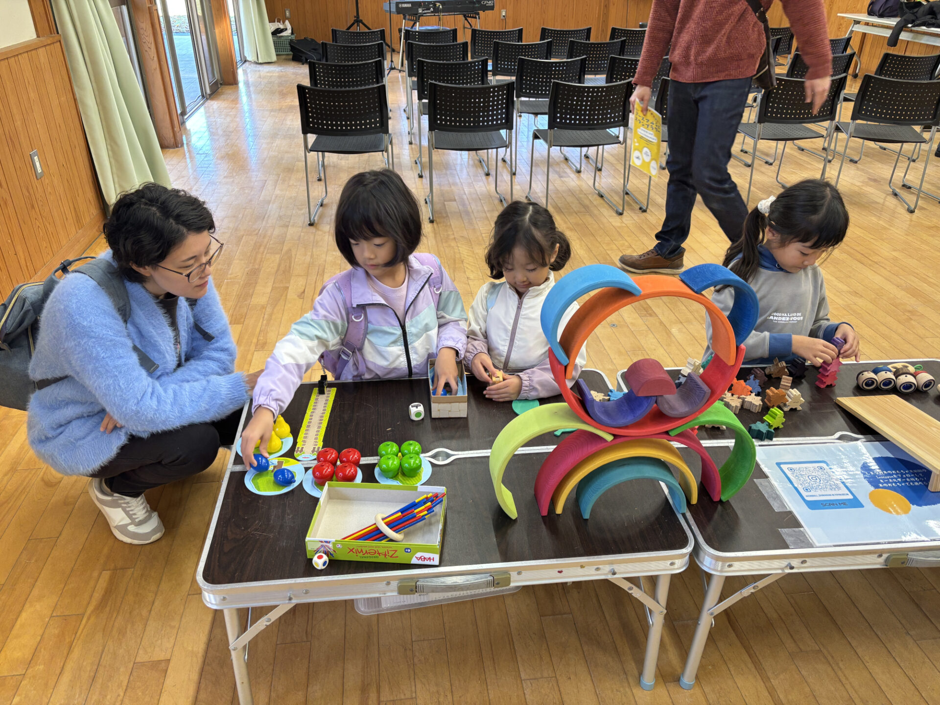 「アースマルシェ2025」にしまなみ木のおもちゃ美術館が出店しました！