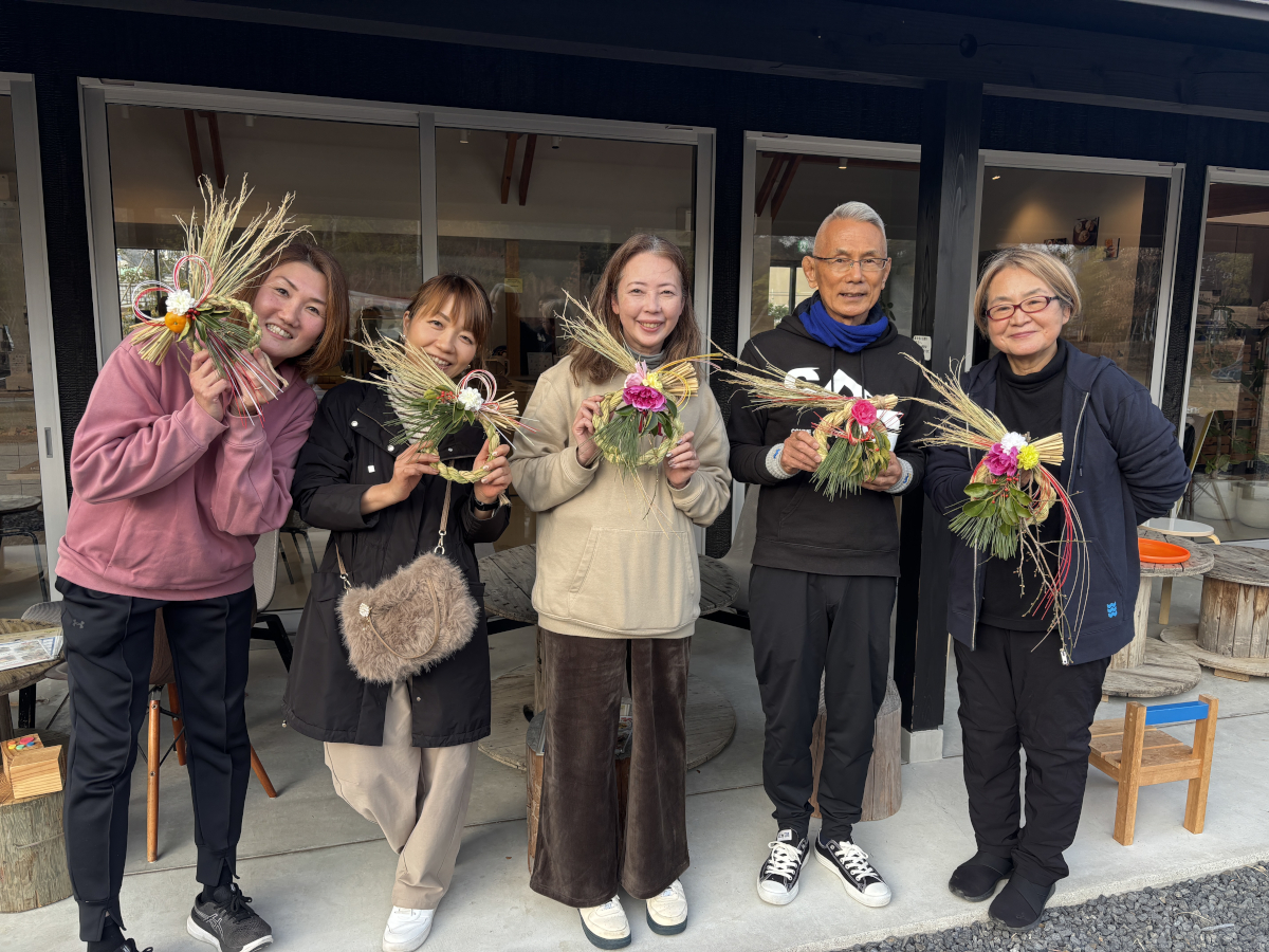 『アーバンリサーチとの小さなイベント』開催レポート!笑顔で迎える2026年!正月飾り・縁起物づくり!